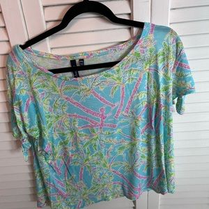 Adorable Lily Pulitzer ‘look’  T shirt